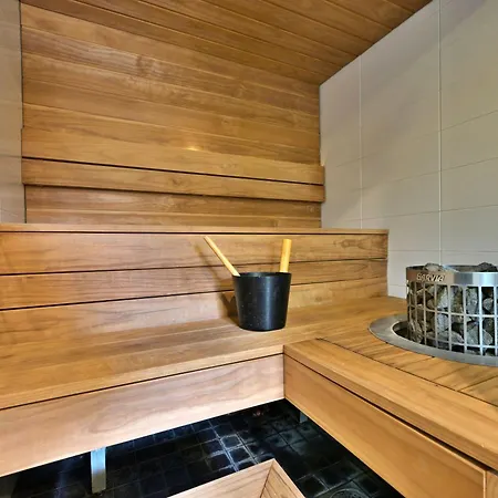 Lily Incl Fireplace, Wifi, Ac, Sauna Apartman *